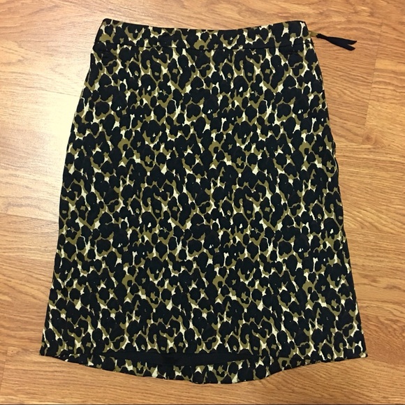 Ann Taylor Dresses & Skirts - Ann Taylor Leopard Print Tube/Pencil Skirt